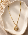 COLLAR FLOR IMPERIAL BLANCA